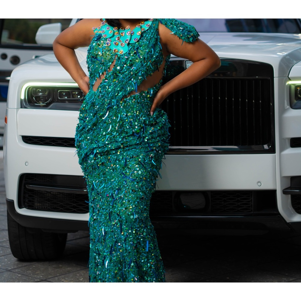 Elegant Teal Evening Gown